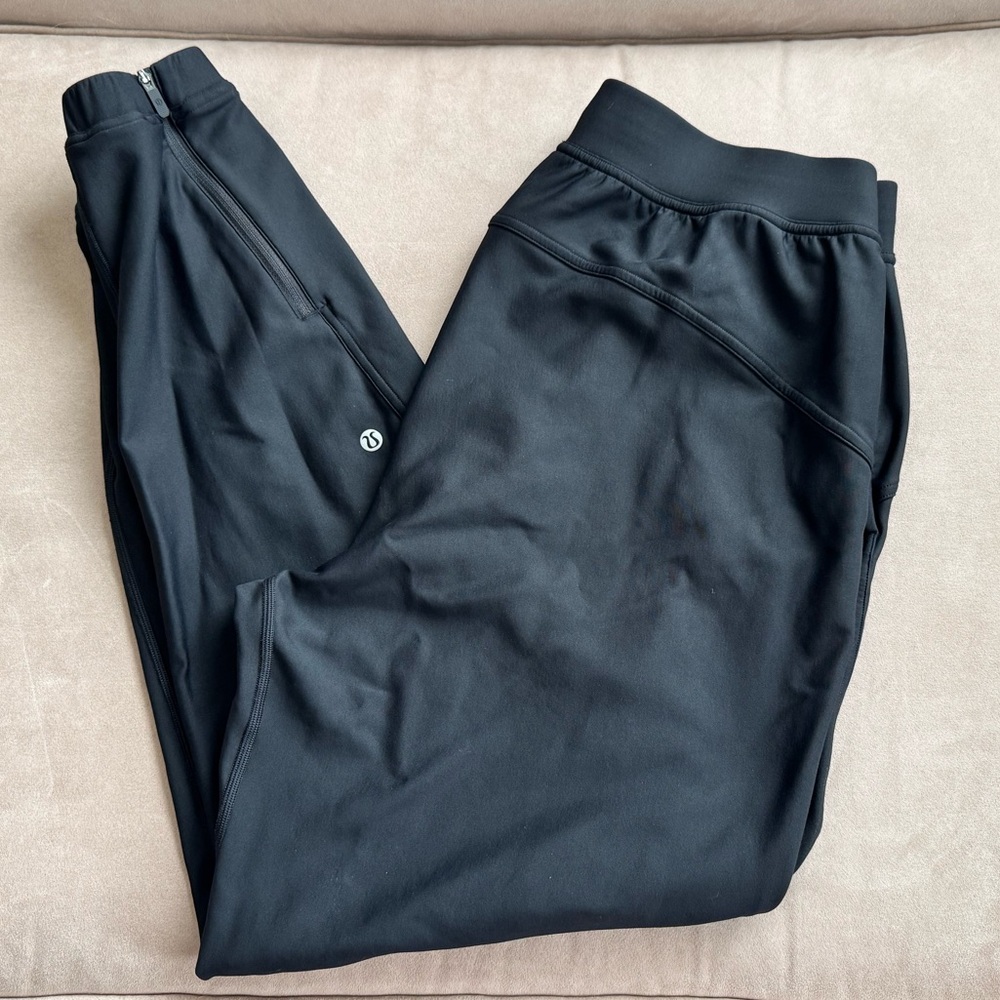 Lululemon Adapted State HR Fleece Jogger pant black in excellent condition 10 - Picture 7 of 13